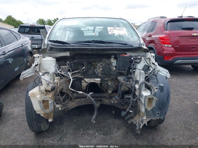 3N1CN7AP7JL875232 Nissan Versa 1.6 Sv