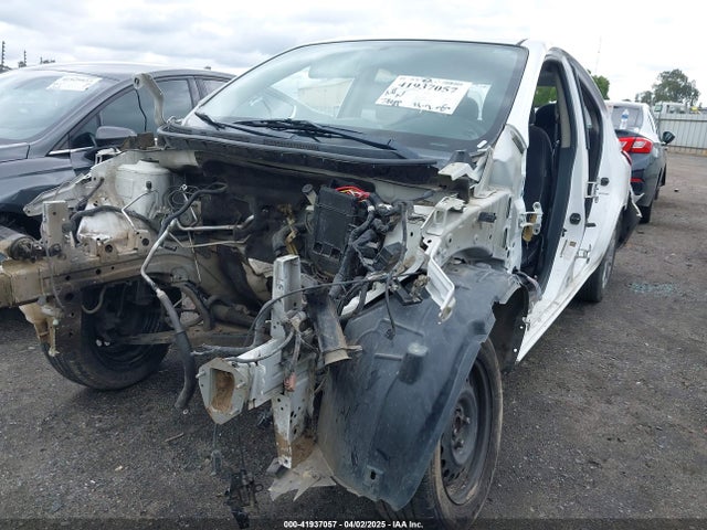 3N1CN7AP7JL875232 Nissan Versa 1.6 Sv