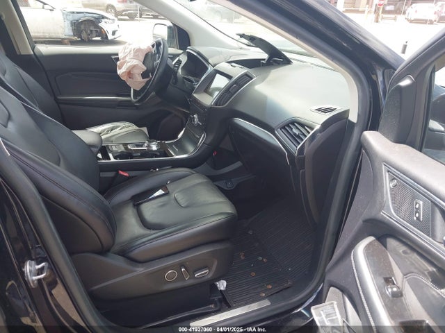 2FMPK3K98KBB22379 Ford Edge Titanium