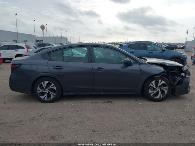 4S3BWAC68P3005257 Subaru Legacy Premium