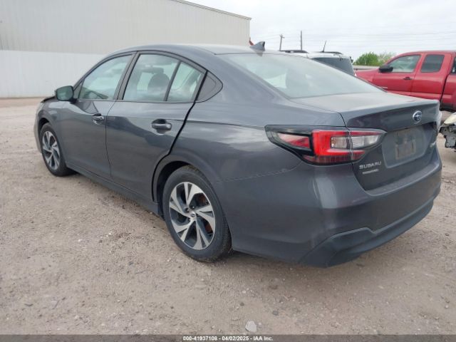 4S3BWAC68P3005257 Subaru Legacy Premium