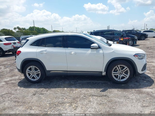 W1N4N4GB8MJ159326 Mercedes-Benz GLA 250