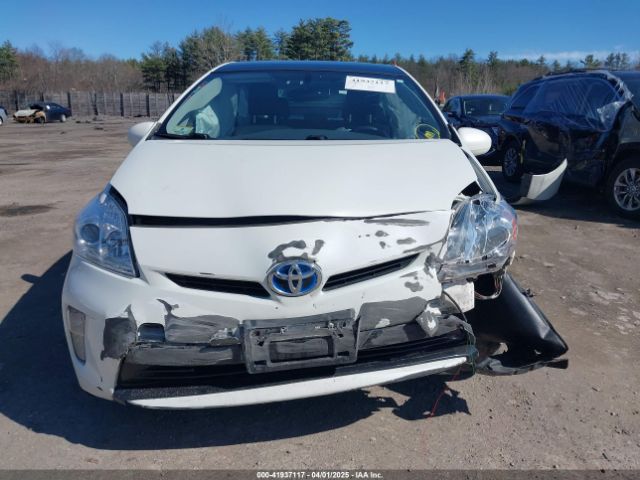 JTDKN3DU9F1875847 Toyota Prius Four
