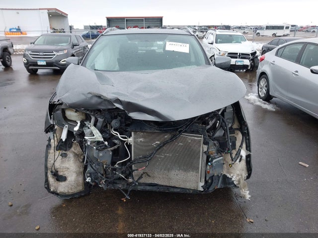 JN1BJ1CP6HW029969 Nissan Rogue Sport Sv
