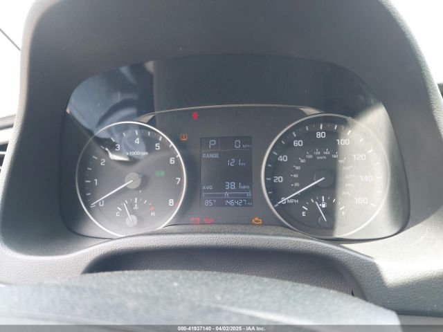 KMHD74LF4HU421224 Hyundai ELANTRA SE
