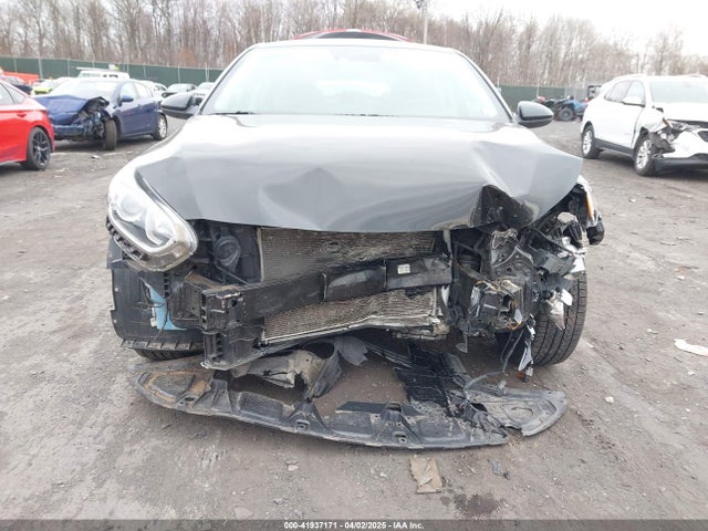 3KPF24AD1ME270655 KIA Forte Lxs