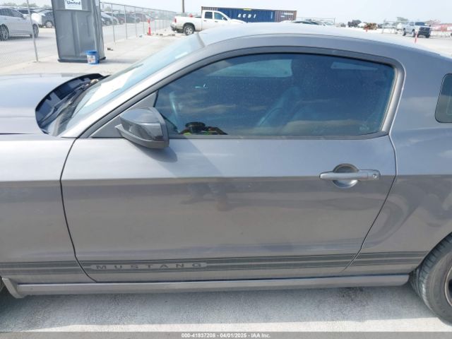1ZVBP8AM6E5204474 Ford Mustang V6 Premium