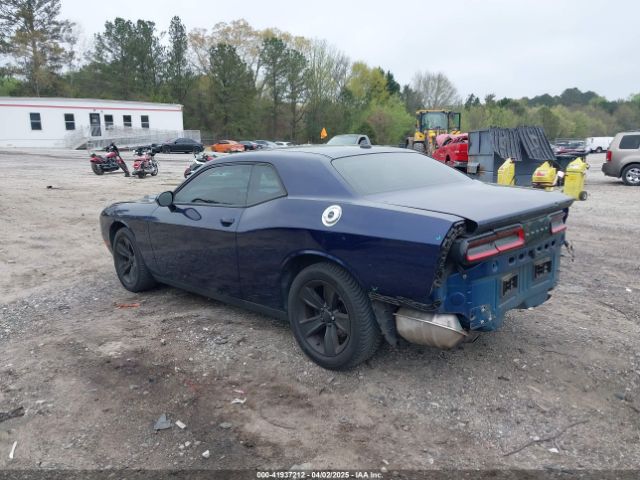 2C3CDZAG8FH717658 Dodge Challenger Sxt