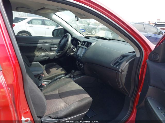 2018 MITSUBISHI OUTLANDER SPORT JA4AP3AU5JU018517 Photo 4
