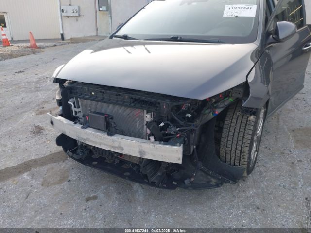 KMHC05LC8KU143043 Hyundai Ioniq Hybrid Limited