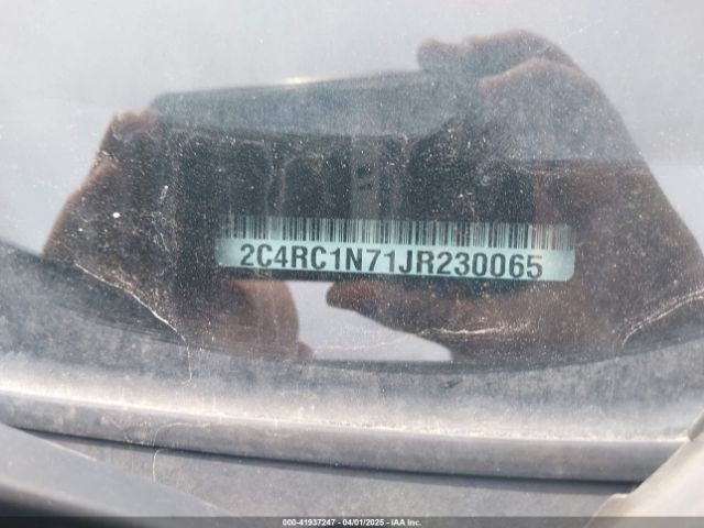 2018 CHRYSLER PACIFICA HYBRID 2C4RC1N71JR230065 Photo 8
