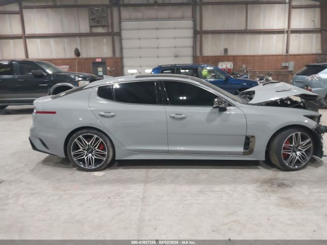 KNAE45LC9N6106302 KIA Stinger Gt1