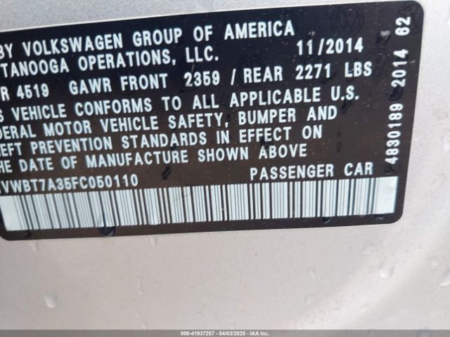 1VWBT7A35FC050110 Volkswagen Passat 1.8t Se