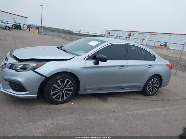 4S3BNAB63K3034212 Subaru Legacy 2.5i