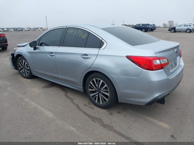 4S3BNAB63K3034212 Subaru Legacy 2.5i