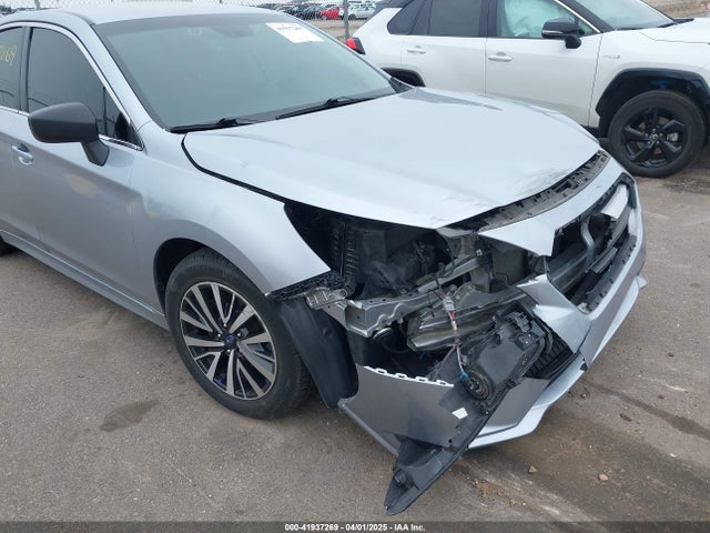 4S3BNAB63K3034212 Subaru Legacy 2.5i