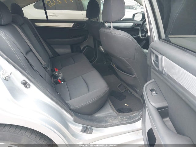 4S3BNAB63K3034212 Subaru Legacy 2.5i