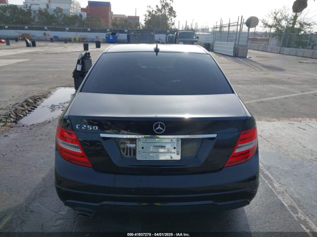 WDDGF4HB5EA933412 Mercedes-Benz C 250 Luxury/sport