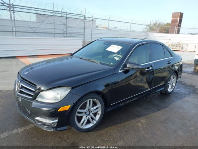 WDDGF4HB5EA933412 Mercedes-Benz C 250 Luxury/sport