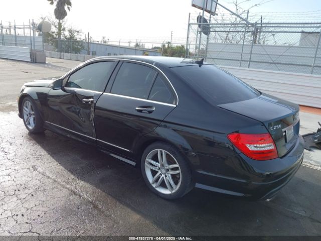 WDDGF4HB5EA933412 Mercedes-Benz C 250 Luxury/sport