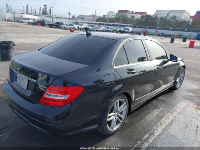 WDDGF4HB5EA933412 Mercedes-Benz C 250 Luxury/sport