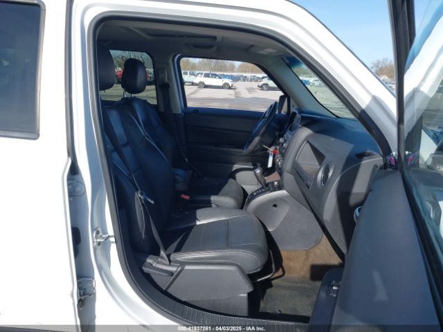 1C4NJRFB3GD580427 Jeep Patriot High Altitude Edition
