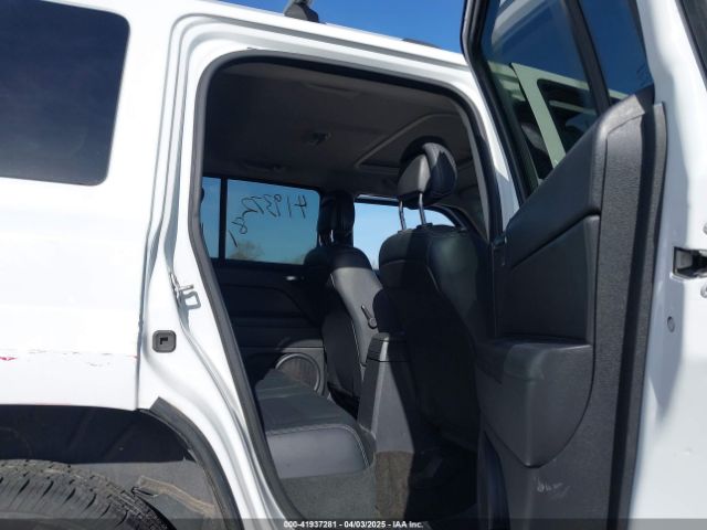 1C4NJRFB3GD580427 Jeep Patriot High Altitude Edition