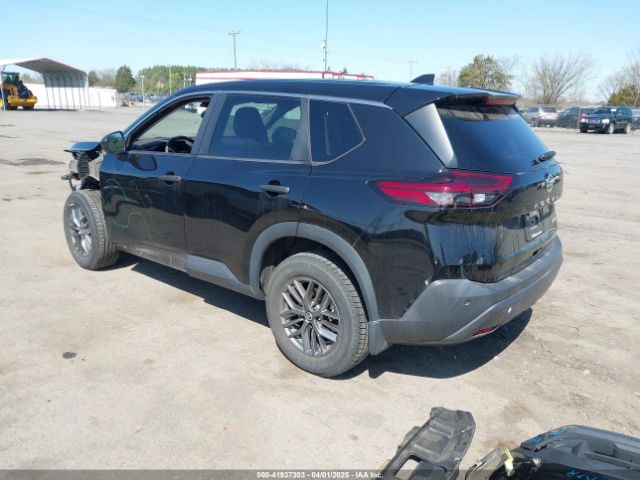5N1AT3AB3MC738257 Nissan Rogue S Intelligent Awd