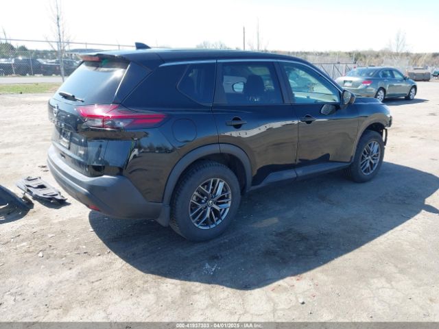 5N1AT3AB3MC738257 Nissan Rogue S Intelligent Awd