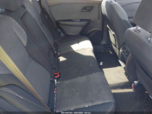 5N1AT3AB3MC738257 Nissan Rogue S Intelligent Awd