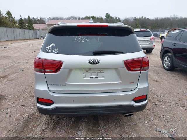 5XYPGDA38KG433041 KIA Sorento 2.4l Lx