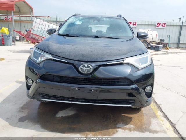 2T3WFREV9HW340451 Toyota Rav4 Xle