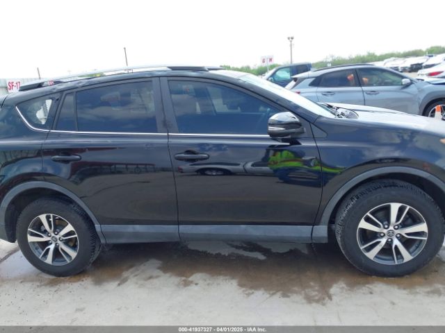 2T3WFREV9HW340451 Toyota Rav4 Xle