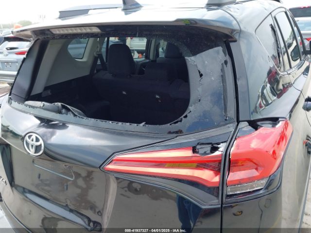 2T3WFREV9HW340451 Toyota Rav4 Xle