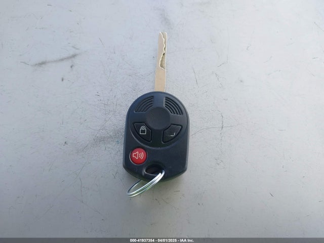 1FMCU9GX2GUC89275 Ford ESCAPE SE