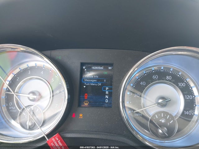 2C3CCAAG6EH288572 Chrysler 300