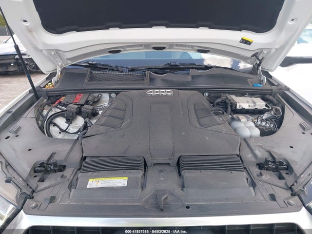 2017 AUDI Q7 WA1VAAF78HD045540 Photo 9