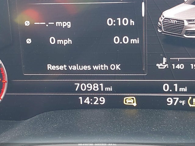 WA1VAAF78HD045540 Audi Q7 3.0t Premium