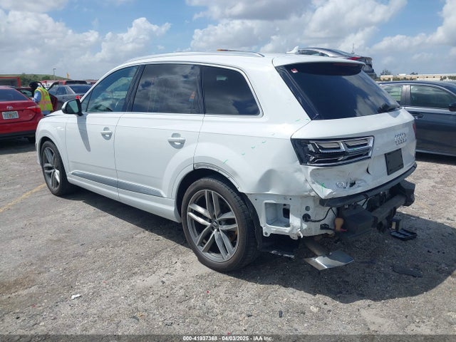 2017 AUDI Q7 WA1VAAF78HD045540 Photo 2
