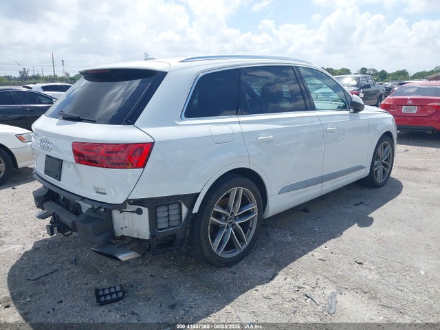 2017 AUDI Q7 WA1VAAF78HD045540 Photo 3