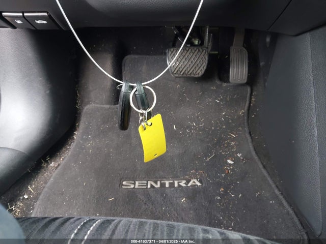 3N1AB7AP2GY257103 Nissan SENTRA SV