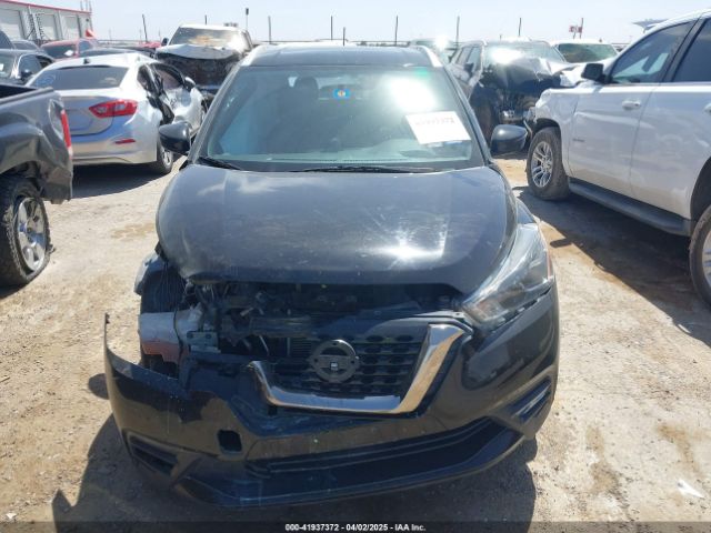 3N1CP5CU9KL519108 Nissan KICKS SR