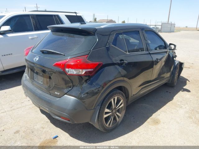 3N1CP5CU9KL519108 Nissan KICKS SR