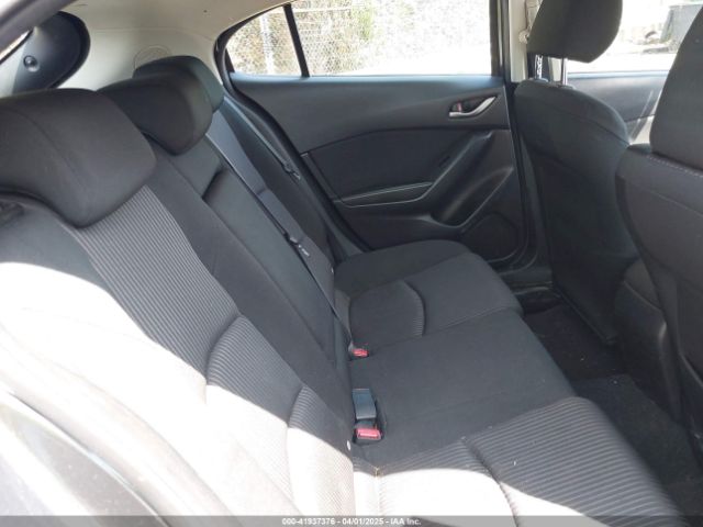 3MZBM1M74GM253286 Mazda Mazda3 I Touring