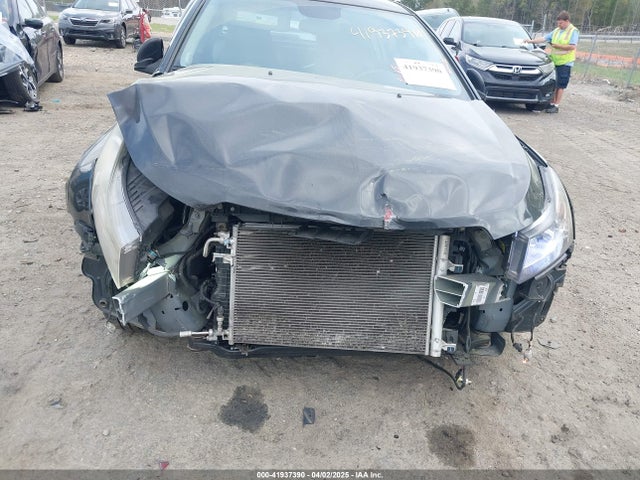 1G1PA5SG8E7296220 Chevrolet Cruze Ls Auto