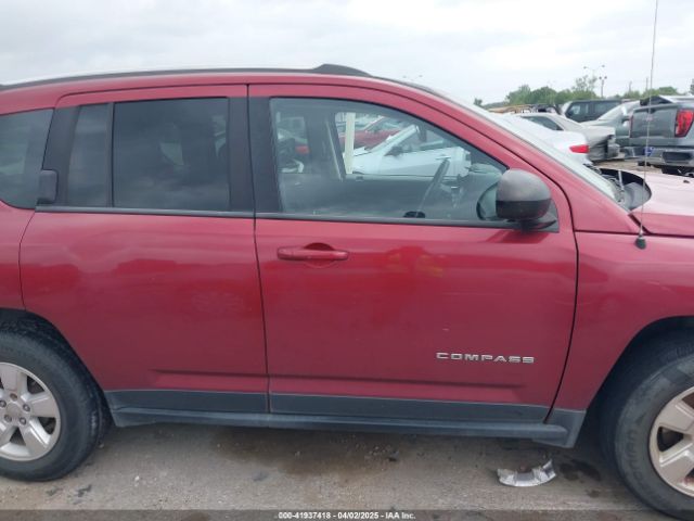 1C4NJCBA8ED881668 Jeep Compass Sport