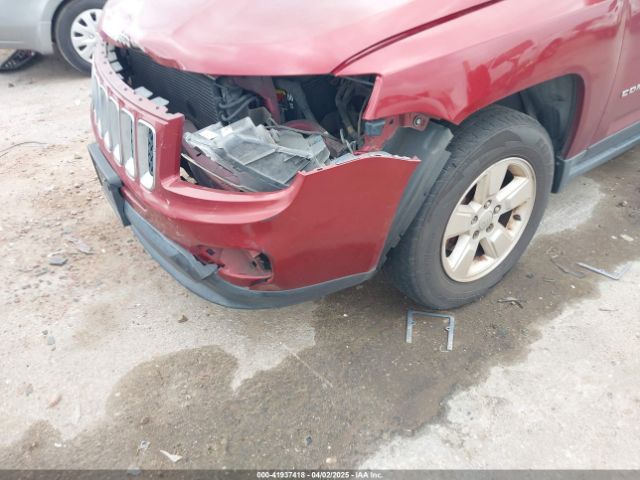 1C4NJCBA8ED881668 Jeep Compass Sport