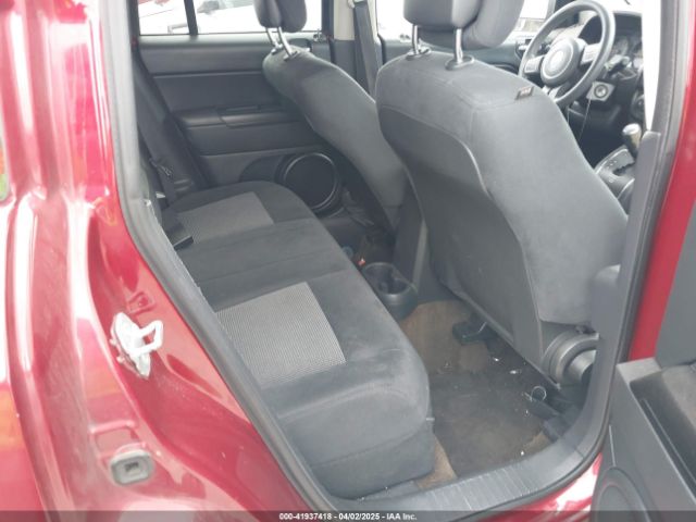 1C4NJCBA8ED881668 Jeep Compass Sport