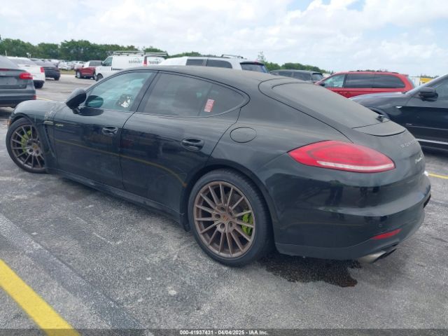 2015 PORSCHE PANAMERA E-HYBRID WP0AD2A72FL040703 Photo 2