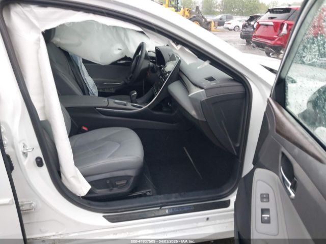 2022 TOYOTA AVALON 4T1AZ1FB9NU081696 Photo 4